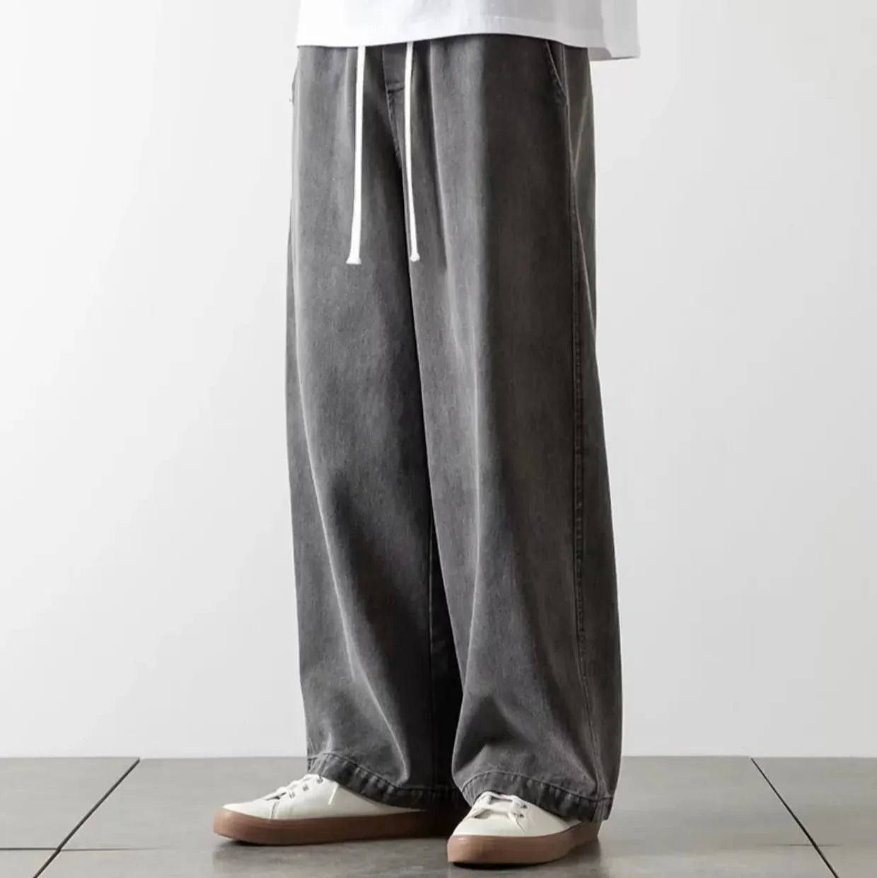 Light Wash Baggy Jeans