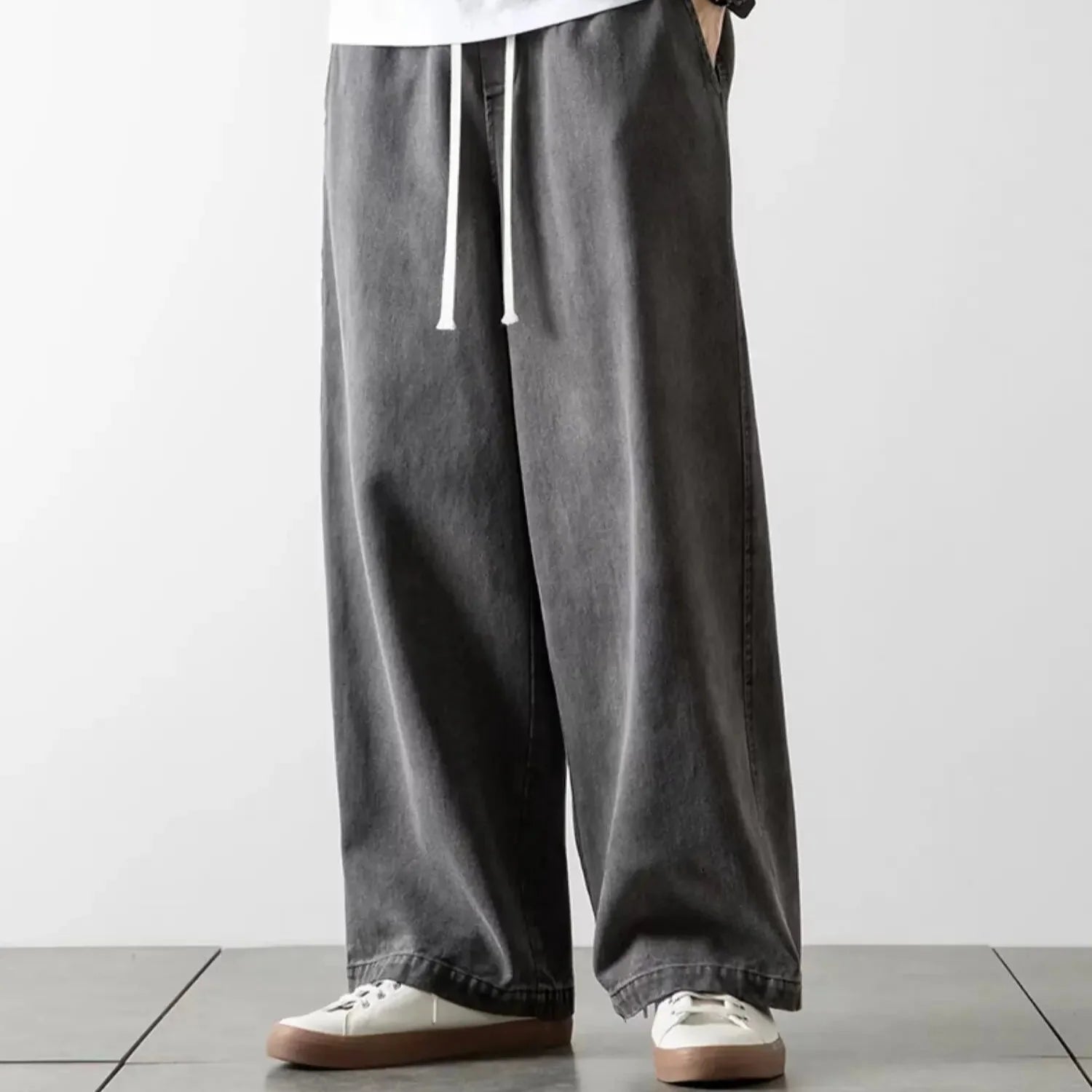 Light Wash Baggy Jeans